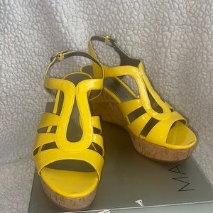 Marc Fisher hello wedged heels